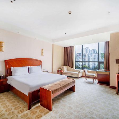 Ramada Plaza By Wyndham Chongqing West Hotell Eksteriør bilde
