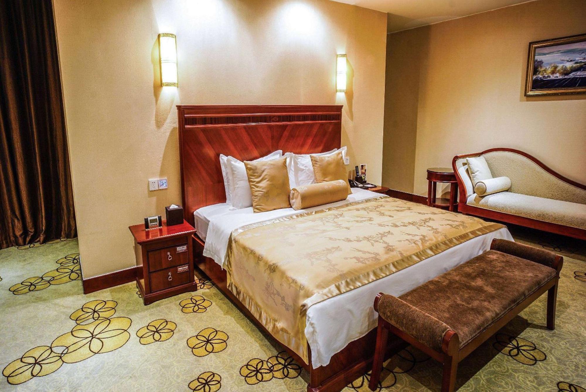 Ramada Plaza By Wyndham Chongqing West Hotell Eksteriør bilde